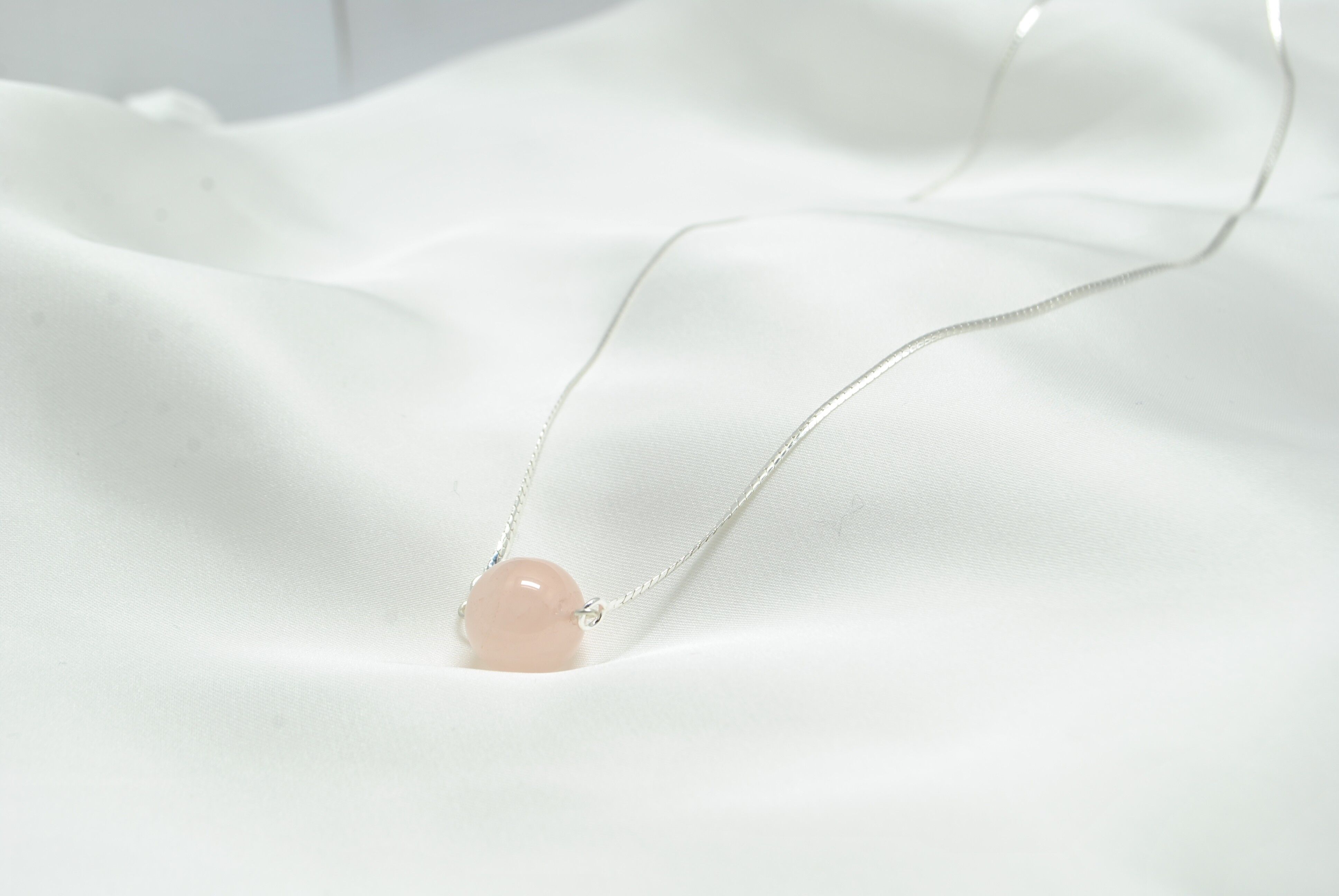 Collar de Cuarzo Rosa y Plata 925