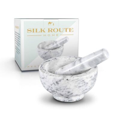 Klassischer Stößel und Mörser aus weißem Marmor von Silk Route Spice Company – perfekt zum Mahlen von ganzen Gewürzen oder Kräutern