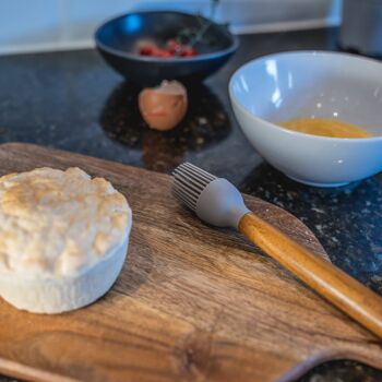 Brosse à badigeonner par Silk Route Spice Company - Gamme d'ustensiles en bois d'acacia et silicone 4