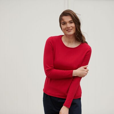 "Light cranberry" sweater with rolled edges