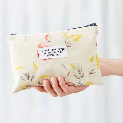 Someone who loves me - Handmade vintage fabric zip pouch