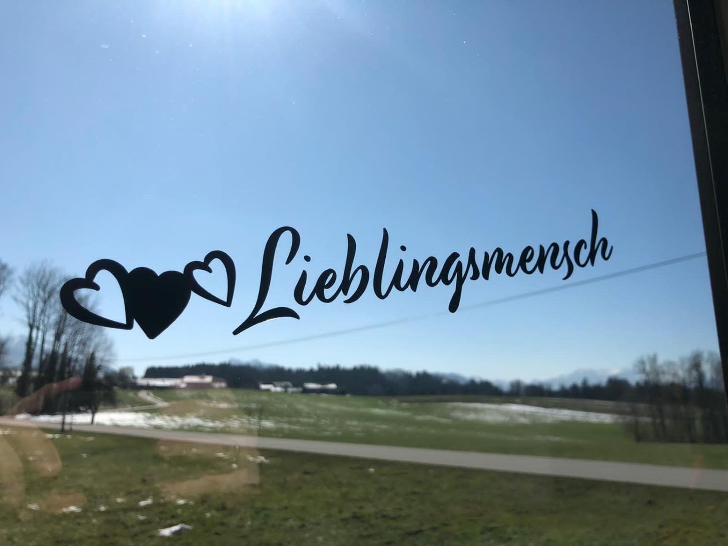 UNPERFEKT PERFEKT - Sticker pour fenêtre Personne préférée avec 3 coeurs en noir