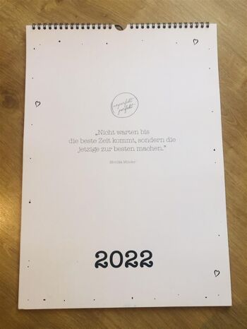 UNPERFEKT PERFEKT - grand calendrier annuel 2022 1