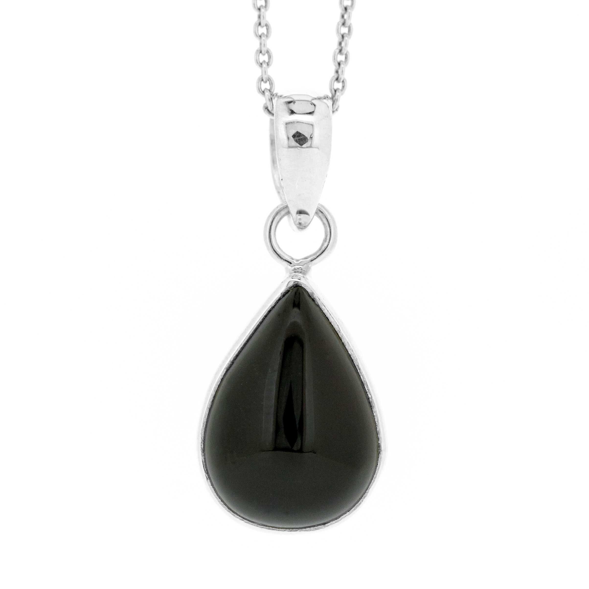 Onyx Teardrop Anhänger mit 18" Trace Chain und Präsentationsbox