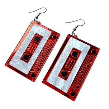 Appréciation des années 80 - Boucles d'oreilles en acrylique avec ruban cassette rose - Rouge