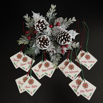Lot de 8 étiquettes cadeaux de Noël personnalisées en aggloméré avec ficelle 1