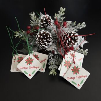 Lot de 8 étiquettes cadeaux de Noël personnalisées en aggloméré avec ficelle 3