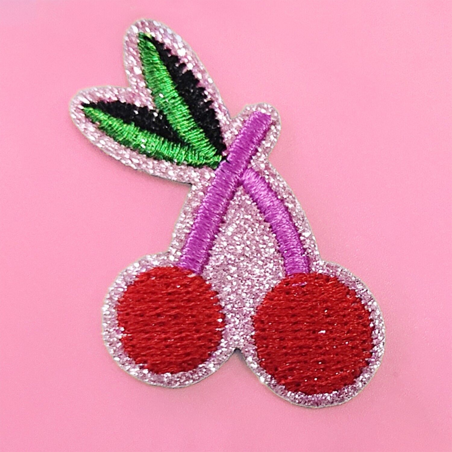 Ecusson thermocollant paillettes - cerise (240019)